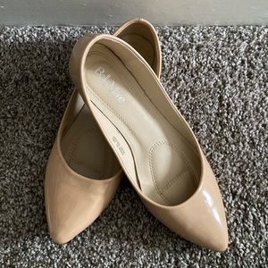 Nude Flat with Pointed-toe